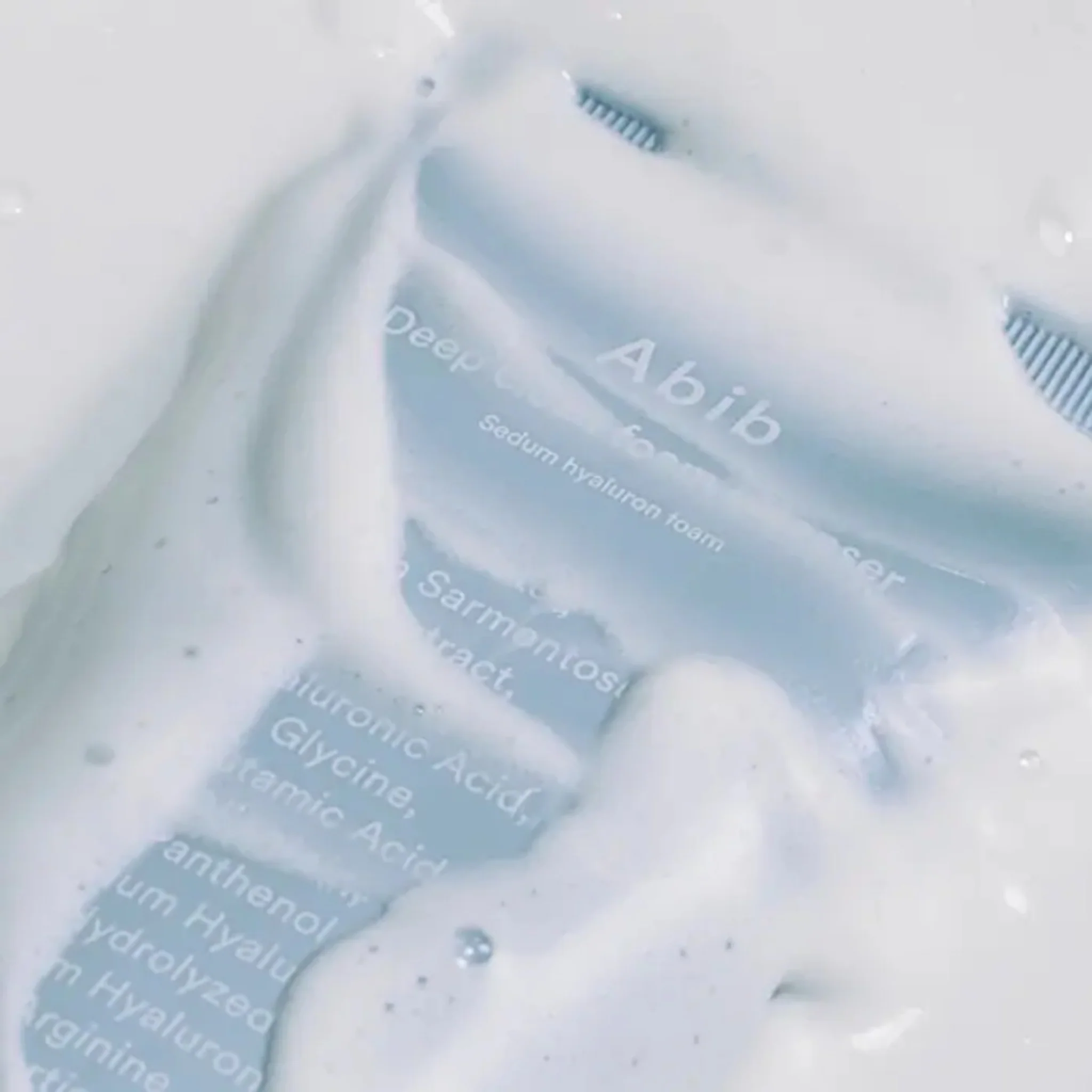 Deep Clean Foam Cleanser Sedum Hyaluron Foam (150ml) - Image 4