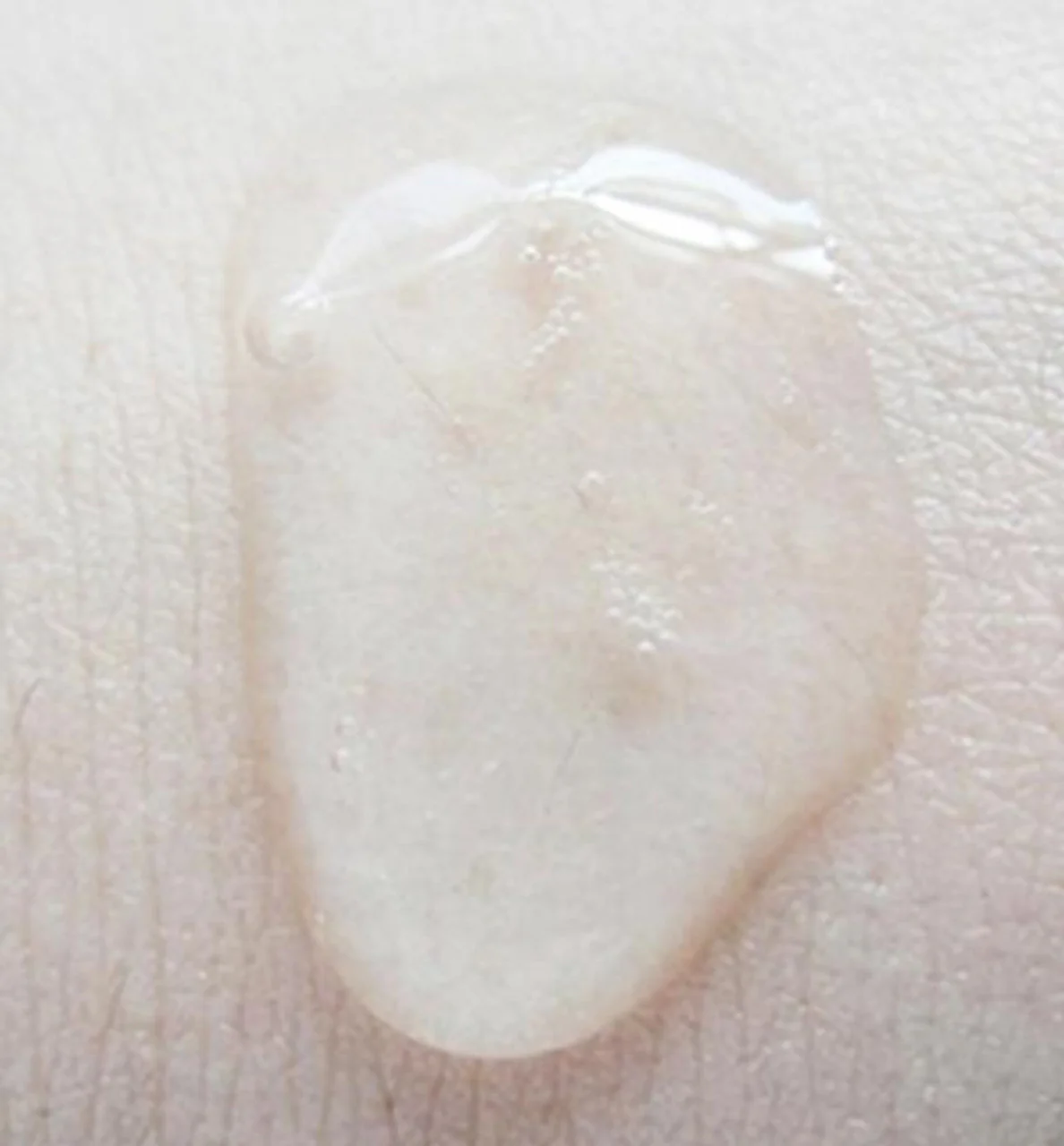 [Special Sale] Rich Moist Soothing Serum (80ml) - Image 3